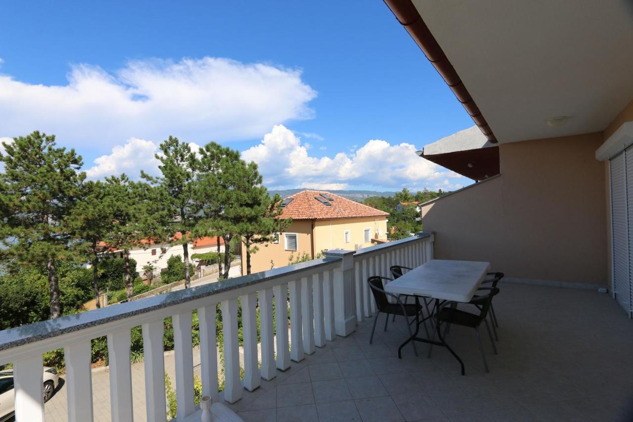 Apartments Grskovic G. Jesenovica Šilo Buitenkant foto